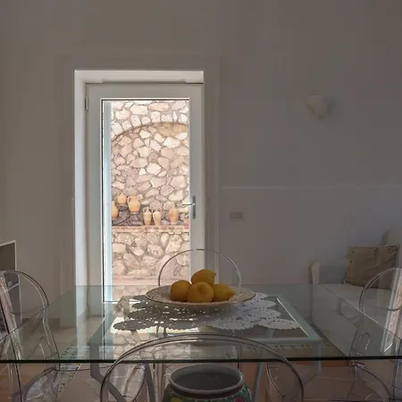 Casa Di Charme Panoramica A Sulla Spiaggia. * كابري